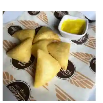 Bites de Yuca con Queso X 6