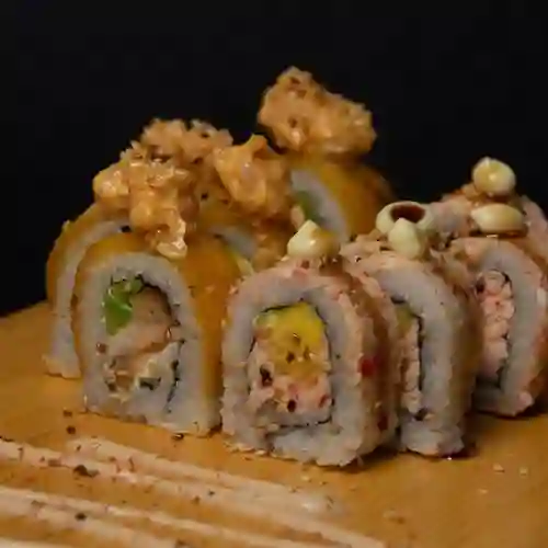 Madurito Roll/dinamita Roll + Bebida 250