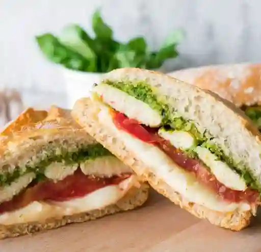 Sándwich Jamón y Queso