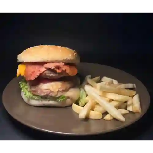Hamburguesa Especial + Papas Fritas