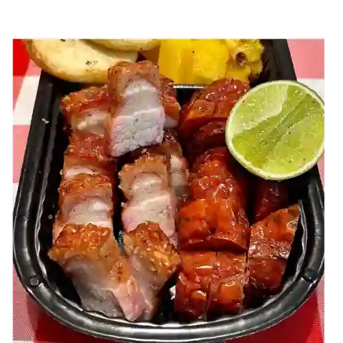 Chicharrón y Chorizo