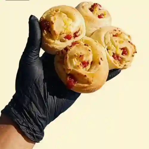 Rollos de Bocadillo y Queso X4