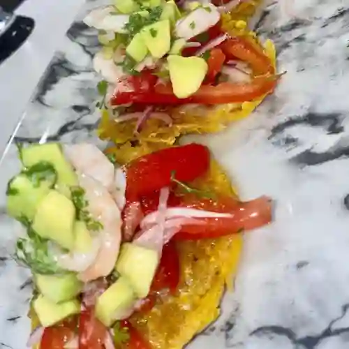 Patacones de Camarones Acevichados