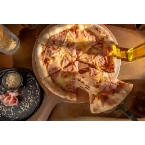 Pizza Jamón y Queso