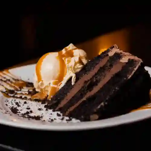 Torta de Chocolate con Helado