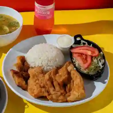 Almuerzo de Apanado