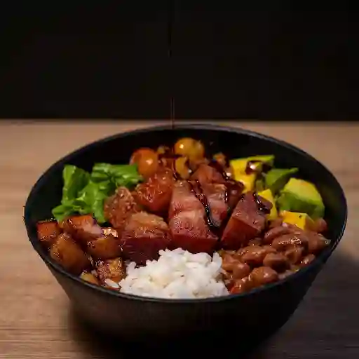 Bowl De Chicharrón Y Vegetales
