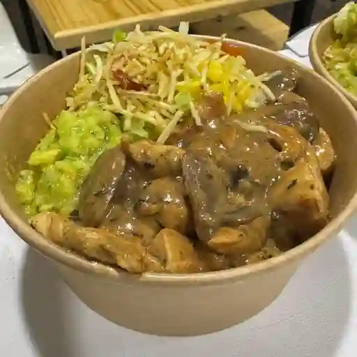 Bowl arroz, pollo con champiñones