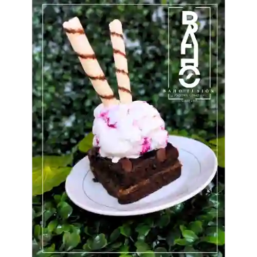 Brownie con Helado