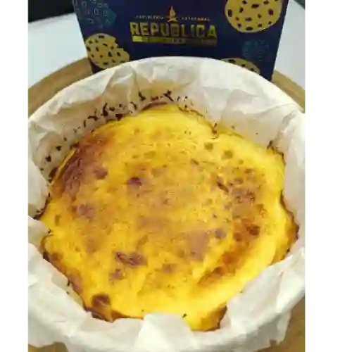 Tarta vasca grande clasica