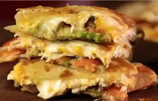 Quesadilla Mixta