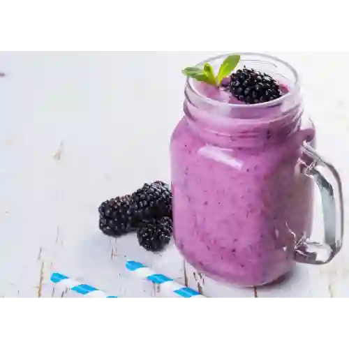 Jugo de Mora en Leche