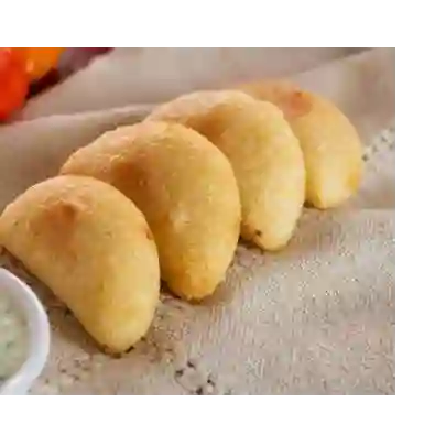 10 Mini Empanadas de Pernil de Cerdo