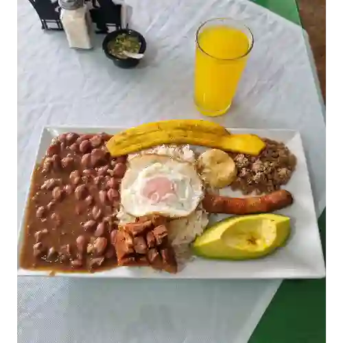 Bandeja Paisa