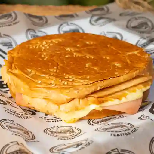 Aplastado con tocineta