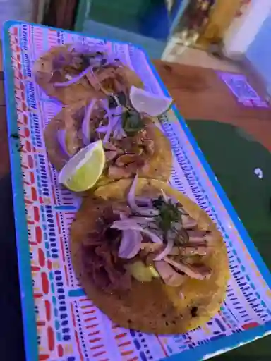 Tacos suadero