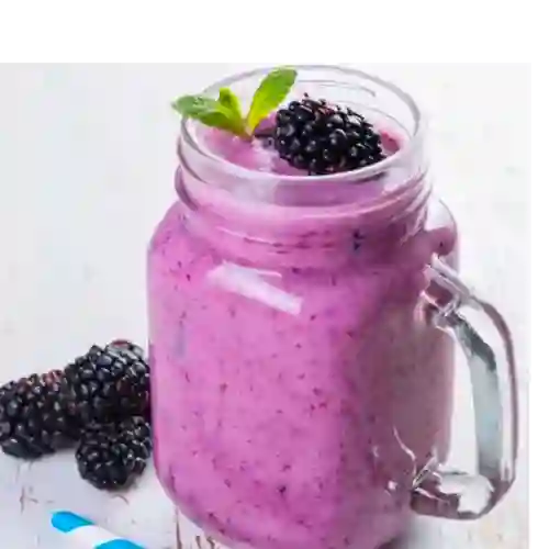 Jugo de Mora en Leche