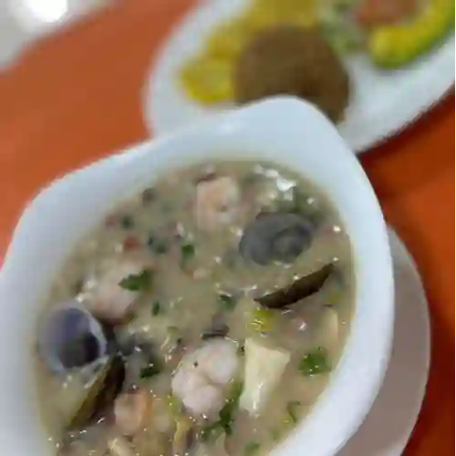 Cazuela de Marisco