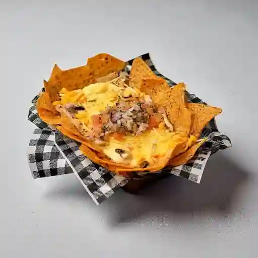 Nachos pollo y champiñones
