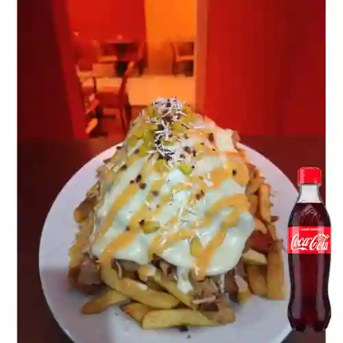 Combo Salchipapa Pollo-ranchera + Cocacola Orig 400 ml