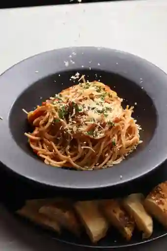 Spaghetti Napolitano