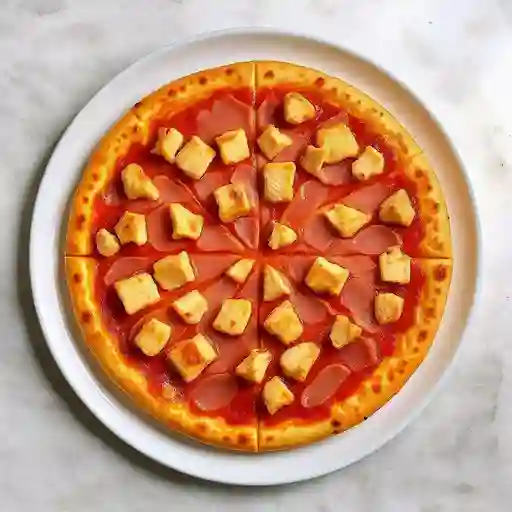 Pizza jamón con pollo