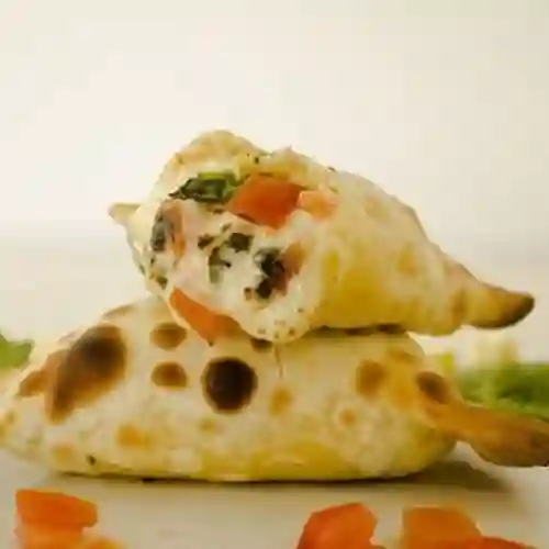 Empanada Caprese