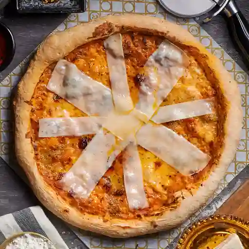 Pizza Quattro Formaggi