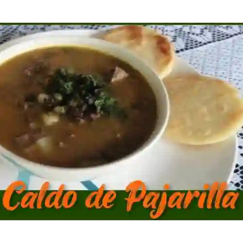 Caldo de Pajarilla con Arepa Pequeña