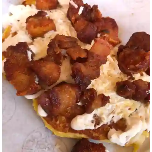 Cachapa con Chicharrón