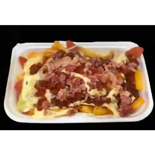 Salchipapa Hawaiana