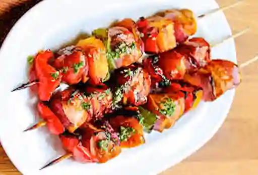Chuzo de Tres Carnes