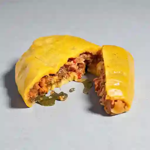 Hallacas de Pollo y Cerdo