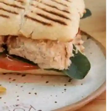 Sandwich de Atún