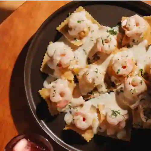 Tortelli de Camarón en Crema y Camarón
