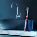 Oral-B Cepillo de Dientes Advanced Medio