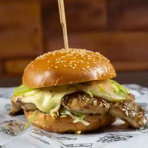 Hamburguesa de Pollo Sencilla