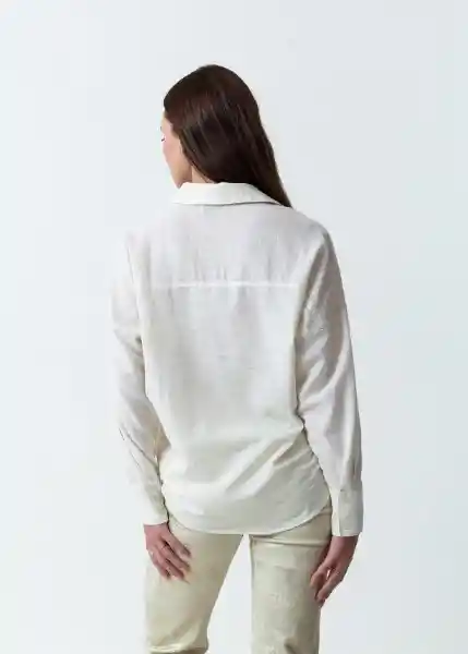 Camisa Raisa Crudo Puro Claro Talla XS 019F323 Naf Naf