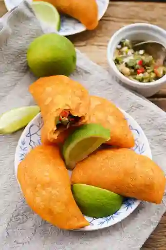 Empanadas Caseras X6