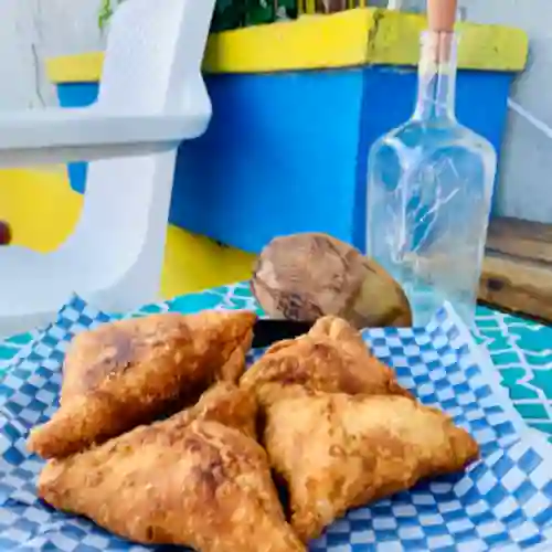 Empanada de Pollo X2