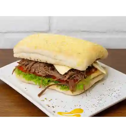 Sándwich Carne Desmechada