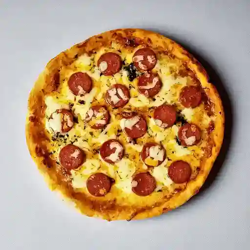 Pizza Jamón y Salchicha