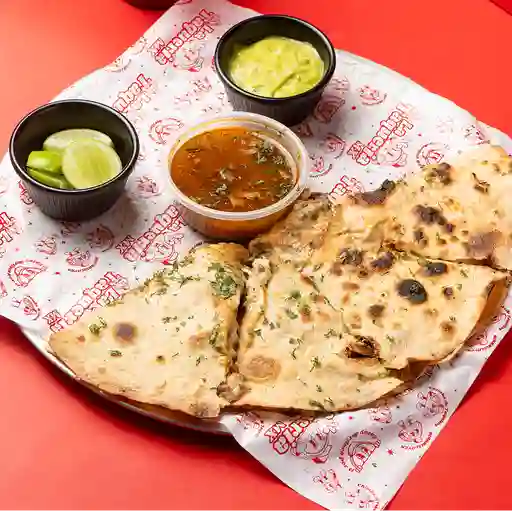 Media pizza birria