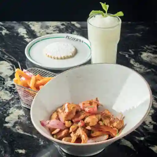 LUNCH -POLLO SALTADO