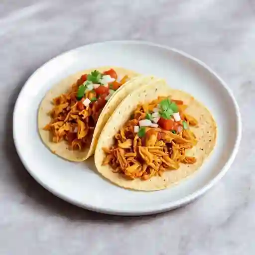 Tacos de tinga de pollo