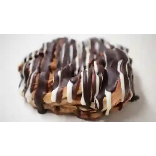 Nudo de Canela y Tres Chocolates