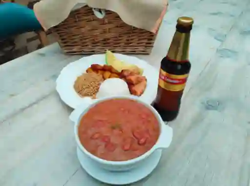 Frijoles Montañeros con Club Colombia