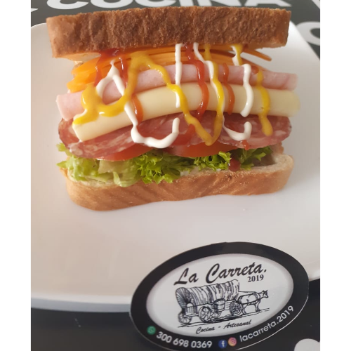 Sándwich Especial la Carreta.