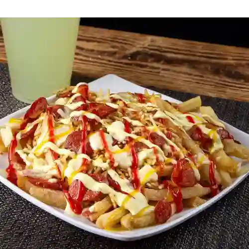 Salchipapa Tradicional