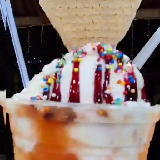 Salpicon con helado de 32 onzas